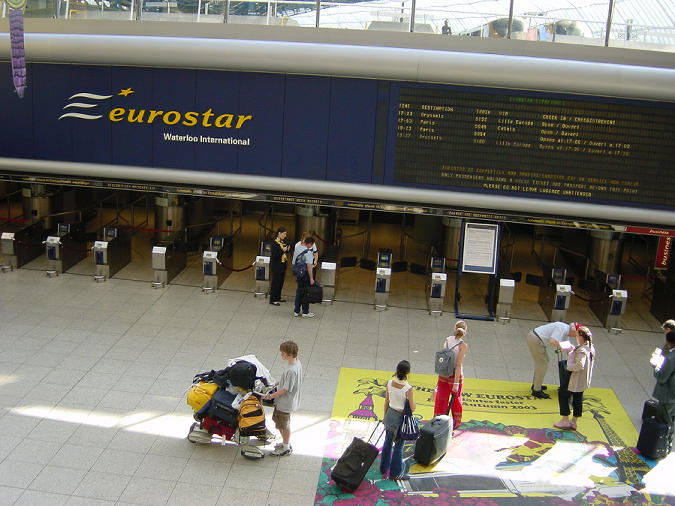 ユーロスターのイギリス側の駅Waterloo